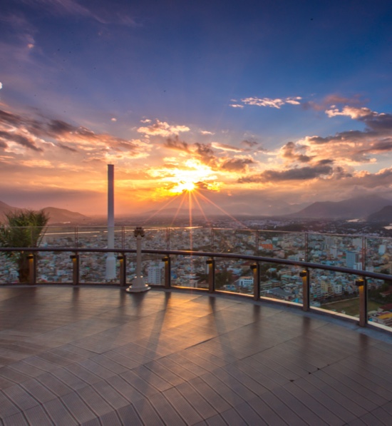 Sky Deck 2