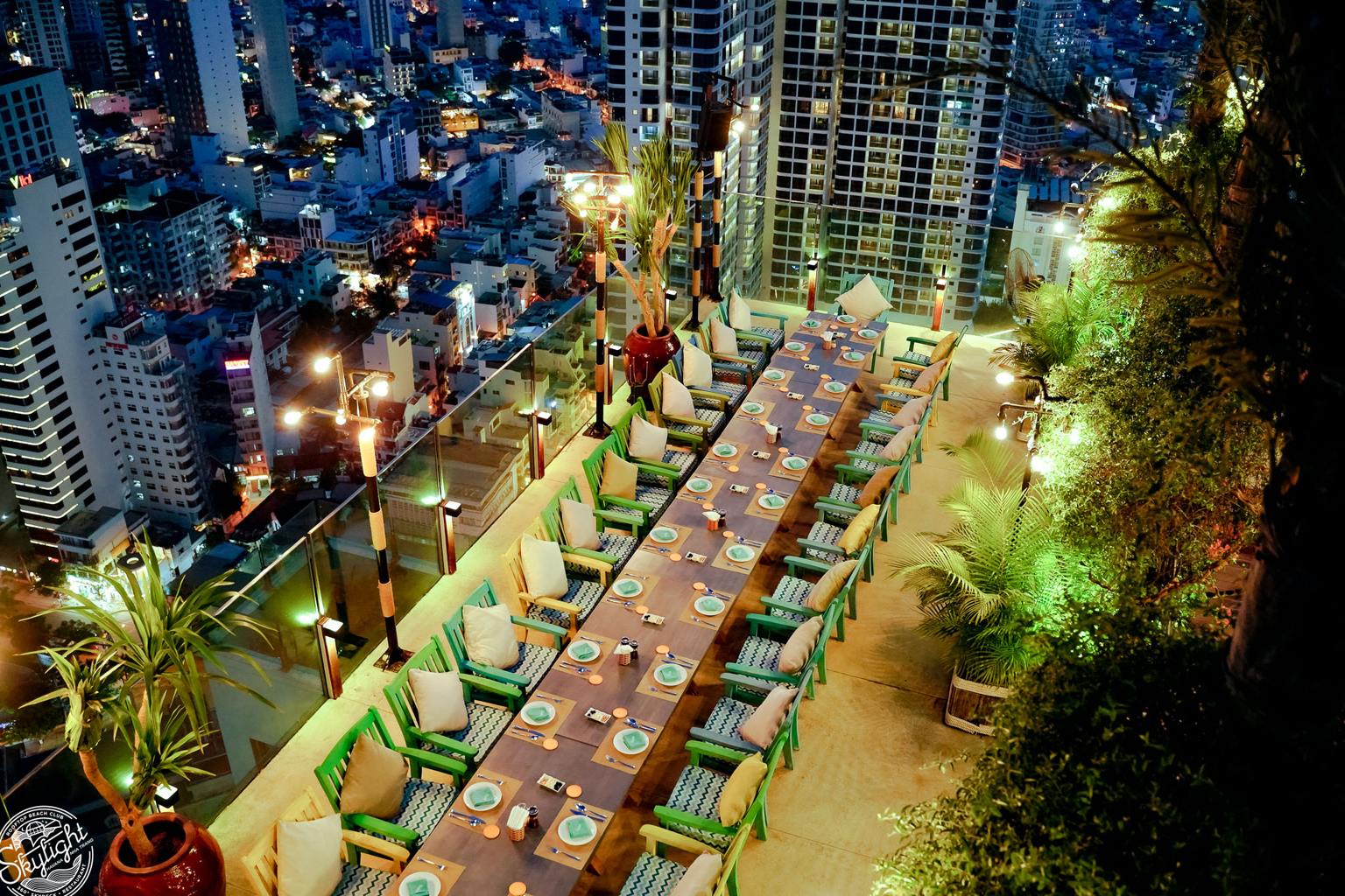 Skylight Nha Trang restaurants