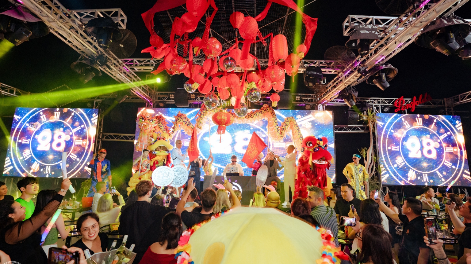 Things to do on new year's eve: Join Vibrant Countdown Parties – A New Year's Eve Highlight in Nha Trang